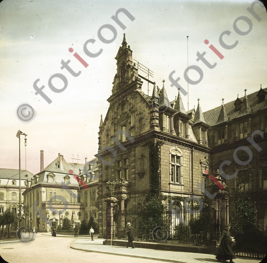 Rathaus in Trier | City Hall in Trier (simon-195-053.jpg)